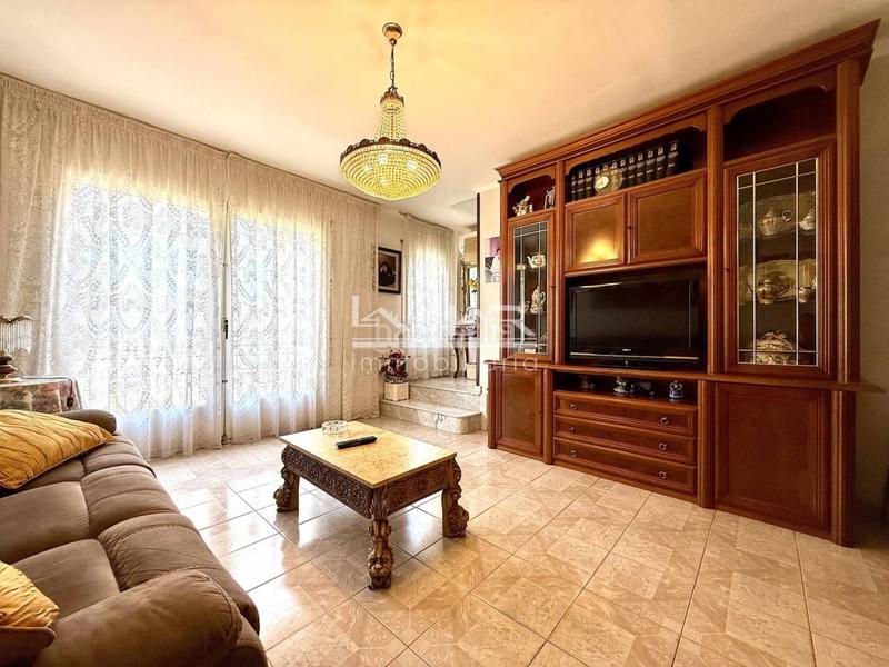 Foto b42d8cd4-9127-4e1c-9e6a-5470f53ccd0a. Casa in Estadi-Santa Anna Vic