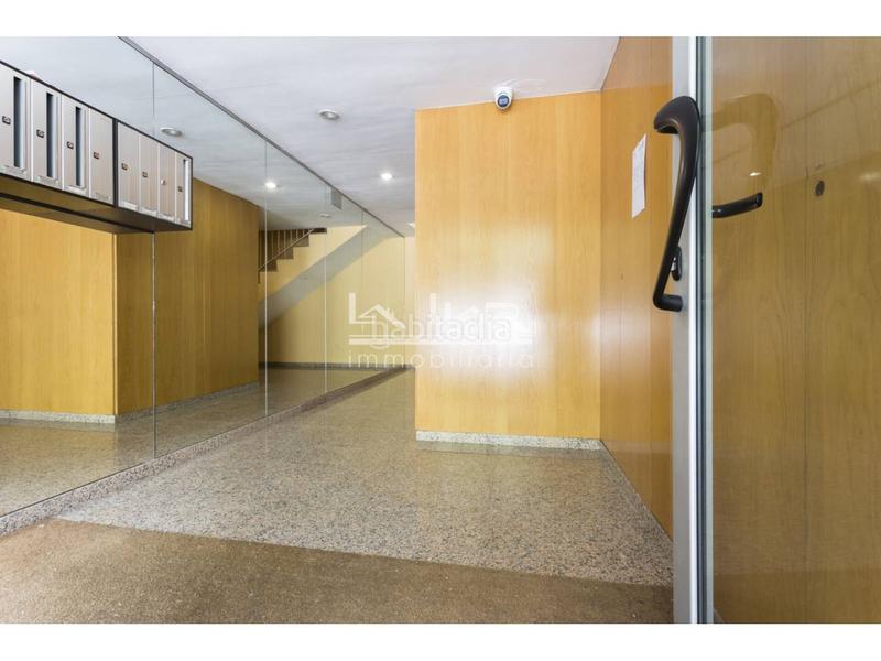 Foto 7fd91a37-5208-47e3-932e-147c9c96024d. Duplex avec chauffage parking dans Estadi-Santa Anna Vic