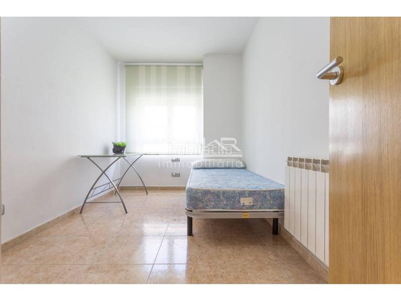 Foto 8d2025db-e994-4dbb-acc9-d6074a5e91fc. Duplex avec chauffage parking dans Estadi-Santa Anna Vic