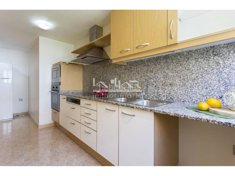 Foto ac37a00a-28fd-464b-9c90-a761602469da. Duplex avec chauffage parking dans Estadi-Santa Anna Vic