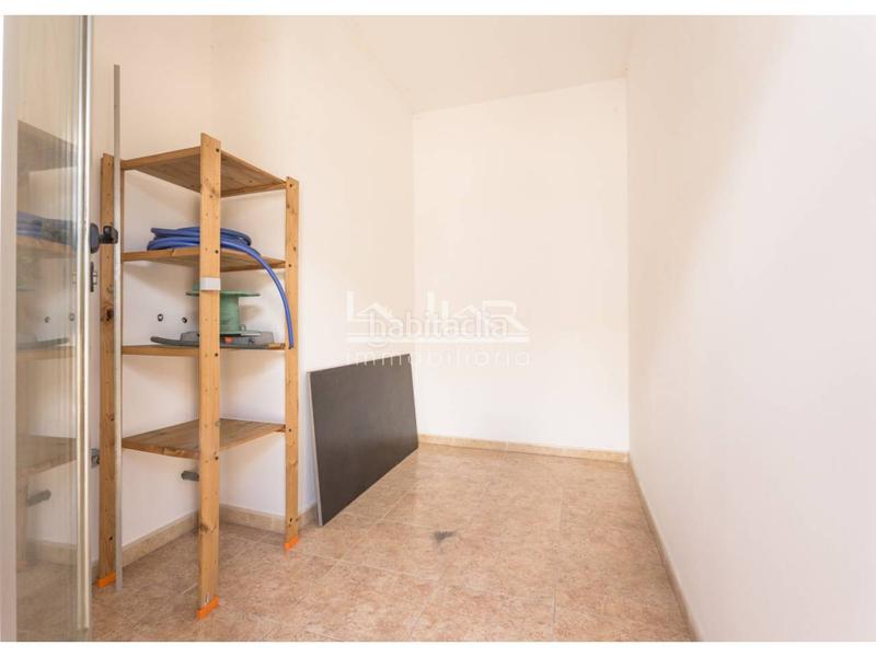 Foto b0c8d211-8f24-45ba-b7e0-b370f2e8c432. Duplex avec chauffage parking dans Estadi-Santa Anna Vic