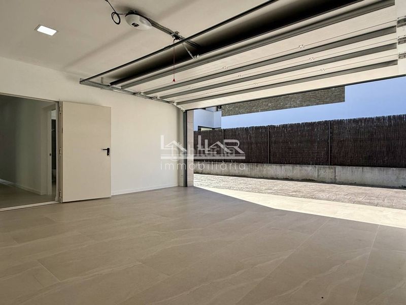 Foto 235ca746-1822-47d0-95bd-ca8629a22647. Casa amb calefacció aparcament a Gurb