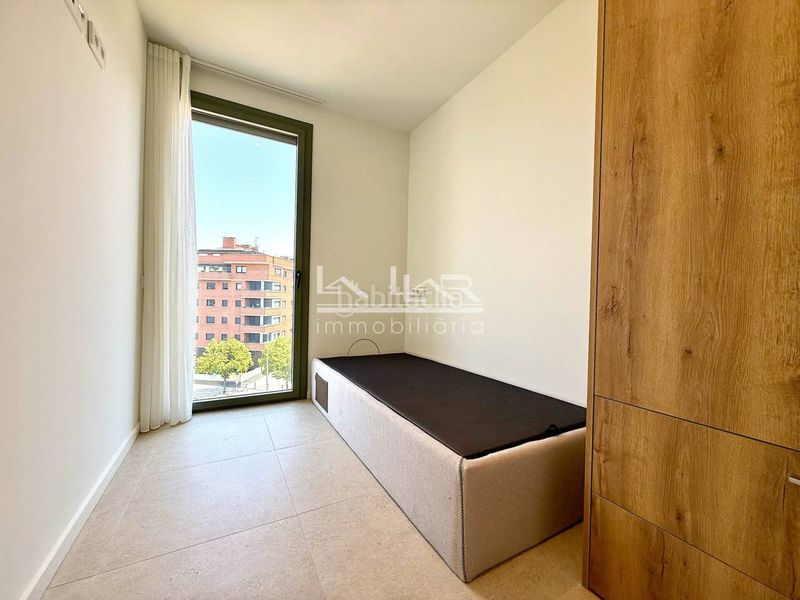 Foto 2323d2b6-06b2-465b-836f-d90ee21f3e31. Rent flat in plaza del monestir 1 in Nord Vic