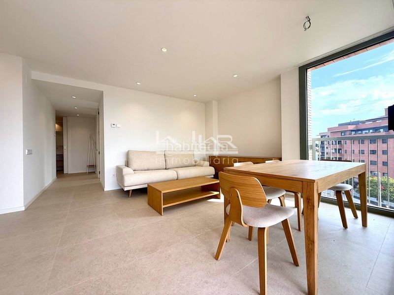 Foto 33b738b3-3110-4f8f-bfe0-c171eb26efee. Rent flat in plaza del monestir 1 in Nord Vic
