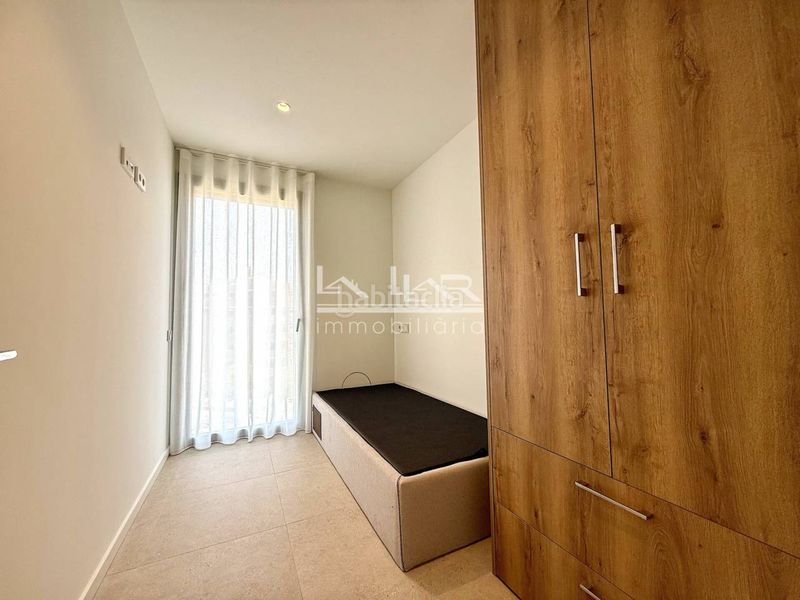 Foto 60966960-6d91-42a1-8f3c-66e5f13a9b93. Rent flat in plaza del monestir 1 in Nord Vic
