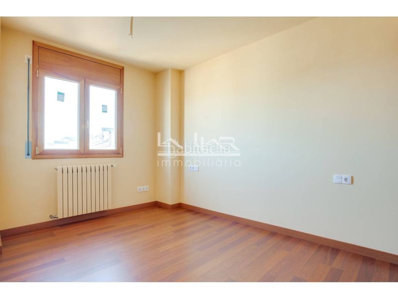 Foto 6d774b2c-1465-442b-80bd-82e235d0b477. Dúplex a calle eix onze de setembre 38 a El Sucre-El Nadal Vic