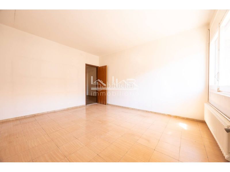 Foto db54e1c0-7123-4677-a759-e9aa57303577. Pis amb aparcament a Torelló