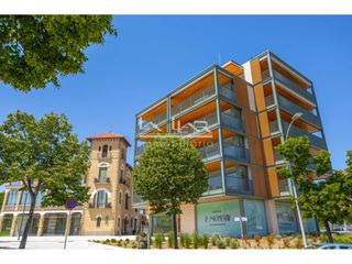 Lloguer Pis  Plaza del monestir 1. Se alquila vivienda de obra nueva con terraza  plaza del monaste