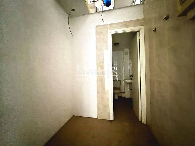 Foto 5a6ed4f5-bf4d-4275-a5df-c9aa092716b8. Local comercial a Estadi-Santa Anna Vic