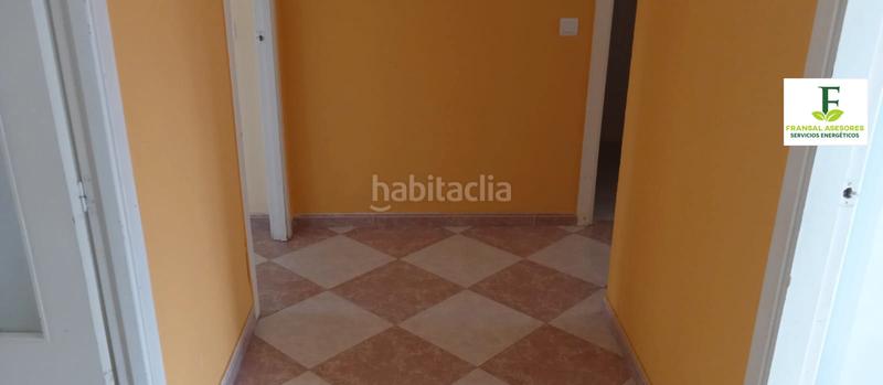 Foto 1731da3d-bd9c-43aa-acfe-16fb99a0d17e. Pis amb calefacció aparcament a Sector Sur Córdoba