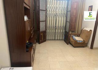 Pis a Calle jerez 10. Piso conservado en la zona baja del sector sur