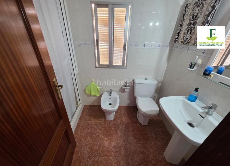 Foto 199eed97-ee0c-4bfb-96e6-8b8cad333d69. Piso en avenida granada 11 oportunidad en el Sector Sur en Córdoba
