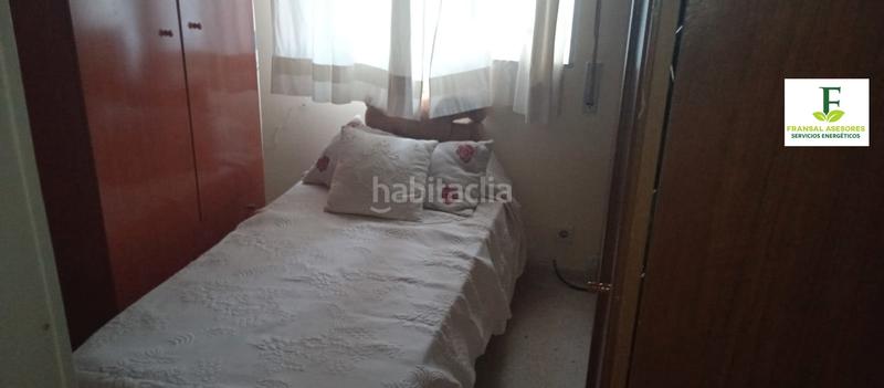 Foto 8a17da59-bd43-44dd-ba13-6ebe6e1aae30. Piso en calle del libertador andrés de santacruz 1 gran piso en la zona del poligono guadalquivir en Córdoba