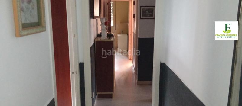 Foto dfe07e35-bae4-4588-a071-99ac3dfea66e. Piso en calle del libertador andrés de santacruz 1 gran piso en la zona del poligono guadalquivir en Córdoba
