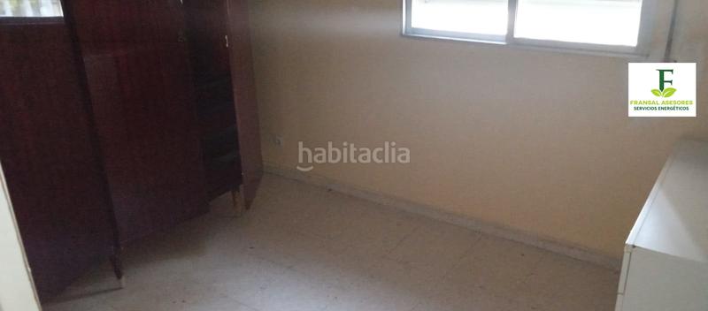 Foto e35da52c-4fcc-433f-a197-2ff7cda68432. Piso en calle del libertador andrés de santacruz 1 gran piso en la zona del poligono guadalquivir en Córdoba