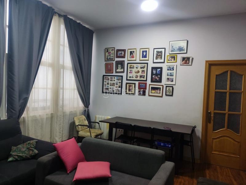 Foto d07bc7b0-a717-4c41-9c43-907dbe618184. Pis a Centro Ferrol