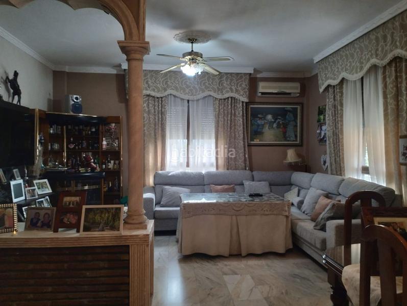 Foto 19925f11-7182-4f08-8819-7326cad25ffc. Chalet en calle trebol 22 en Cúllar Vega