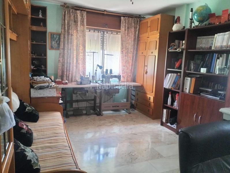 Foto 3d29fe40-7139-420f-8b74-83e19dfb81ed. Chalet en calle trebol 22 en Cúllar Vega