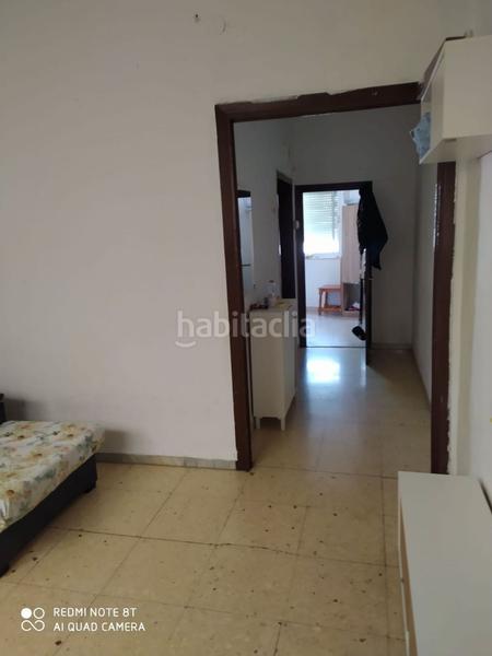 Foto f976b214-3eaf-4bac-b94f-041f8bfbd8c4. Piso en La Chanca - Pescadería Almería