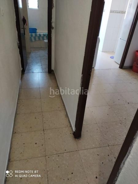 Foto 3a52728e-4821-4736-b7bb-f3e348ddcc14. Piso en La Chanca - Pescadería Almería