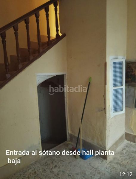 Foto 5279c9d1-165d-4e08-a383-e24e9cd7cf6e. Casa adossada a Manzanares