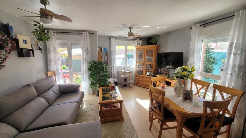 Foto 49be2300-f336-4515-b3df-3e65c8013b85. Chalet mit heizung parking in Yunquera de Henares