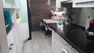 Pis  Calle miranda de arga. Piso luminoso y reformado en el corazón de hortaleza, madrid