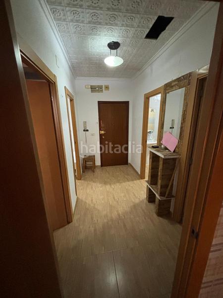 Foto c0fa3b67-ac8f-4bf4-ac11-7db7fa6576f9. Pis amb aparcament a Las Trescientas-San Francisco-Ciudad Vergel Elda