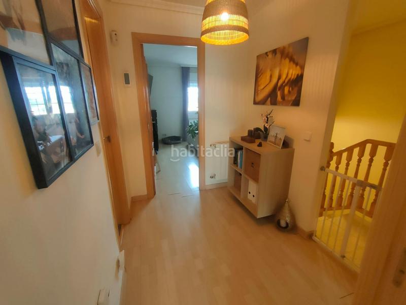 Foto 1f7964c0-dd5c-4b0c-8ff6-8352c0bab536. Maison jumelée avec parking piscine dans Guadalix de la Sierra