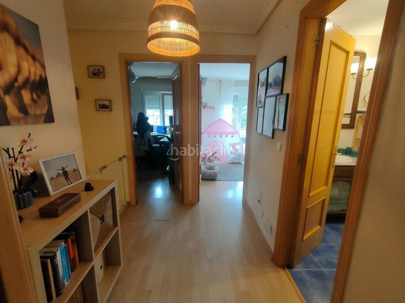 Foto dfdcdea7-47c2-4a3c-a7cc-2c83aa80ec98. Maison jumelée avec parking piscine dans Guadalix de la Sierra