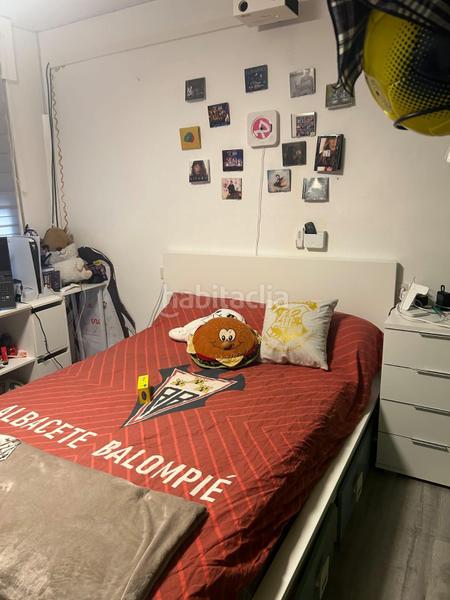 Foto 21f0b95b-1a9b-42d7-9395-77b874ef6af2. Etagenwohnung mit heizung in El Pilar Albacete