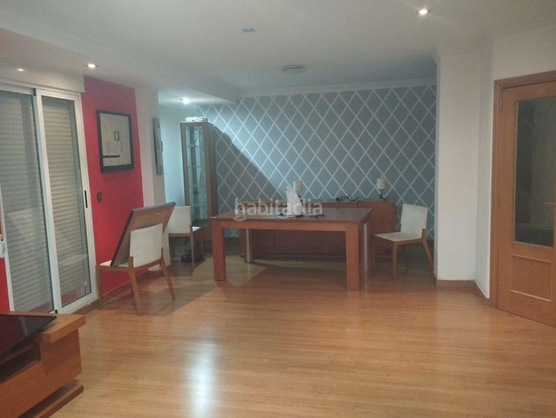 Foto b33e350c-0216-4fb9-9559-e50fa3486774. Pis a Sollana