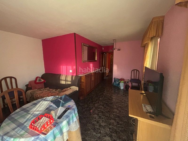 Foto 9f66057c-c249-4bfb-af2a-fc5bb590fe00. Flat with heating in Palomeras Sureste Madrid