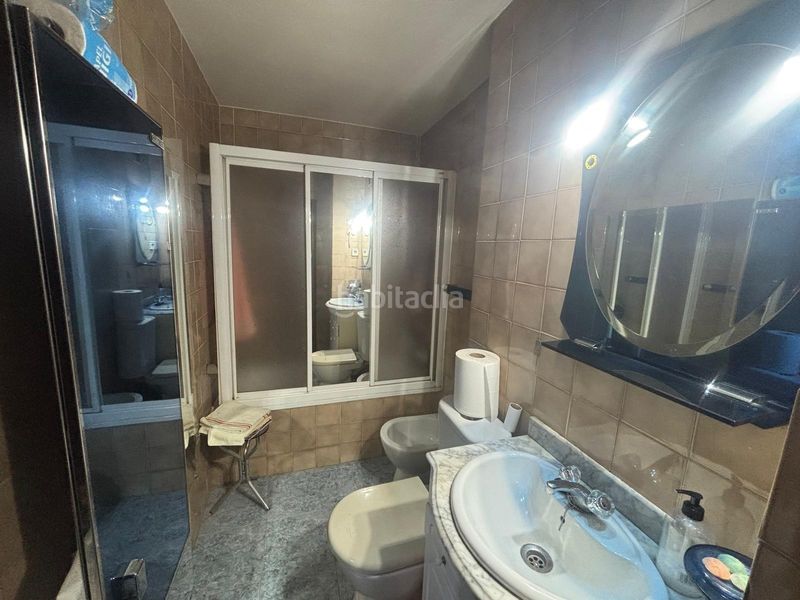 Foto b1f52bdf-8be4-45df-8fc8-5c01980a6d46. Flat with heating in Palomeras Sureste Madrid