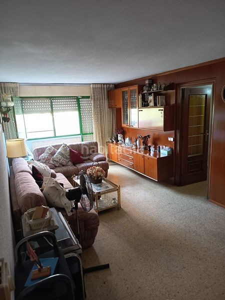 Foto cba11caf-d241-4006-839c-6a3a73f41970. Piso en Lucero Madrid