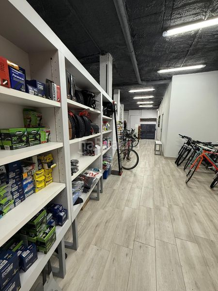 Foto 036e1a51-01d1-4bab-802b-5f95ac1b2286. Local comercial a Portillo de Toledo