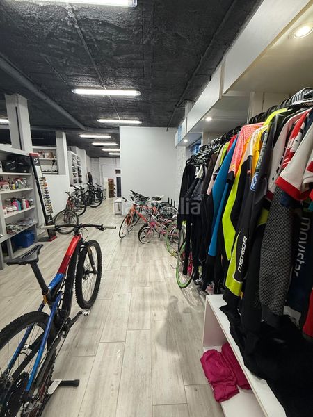 Foto 0d7517e8-8a26-4ced-8b80-c4b352fcb44d. Local comercial a Portillo de Toledo