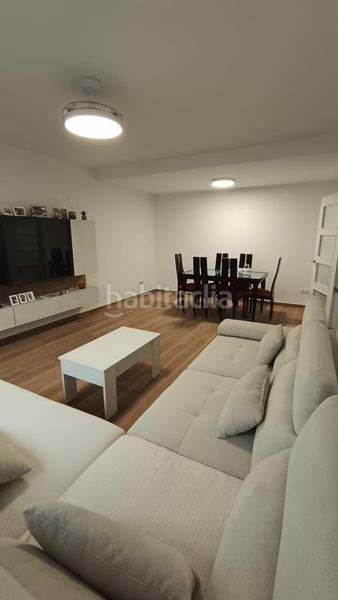 Foto b1f1df9f-b039-4cbe-b92d-4a1de5bbc7e6. Casa pareada en Novés