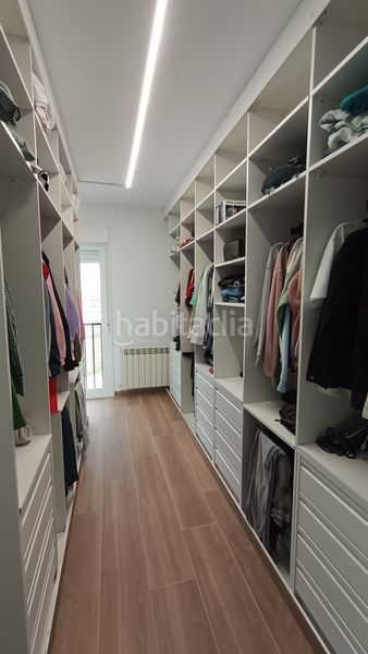 Foto b51ab925-5c48-48a9-9130-5682c5702bab. Casa pareada en Novés