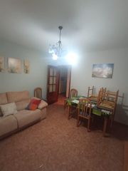 Pis a Valdepeñas de Jaén. Piso en venta en calle solana