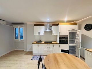 Apartment in Hispanoamérica-Bernabéu. Piso en calle fuente del saz