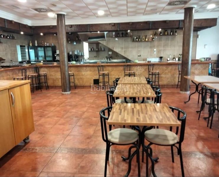 Foto b79f7f4b-eac3-452e-8eea-f19918c09147. Local comercial a Miajadas