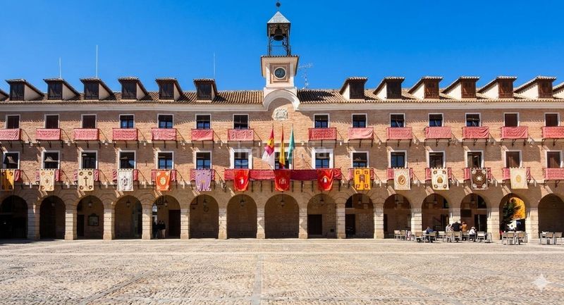 Foto 86970e2d-6eea-49c5-bb6d-36762273fe52. Casa a Centro Ocaña