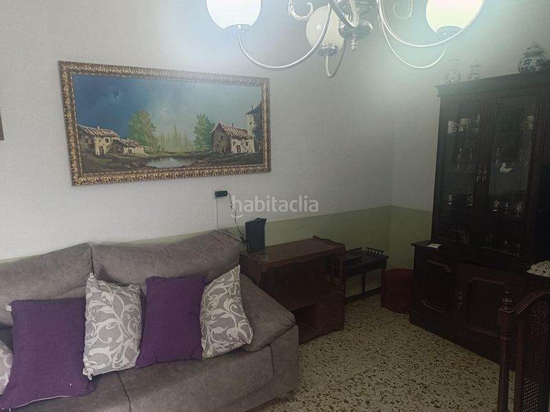 Foto fc60bf90-b1e3-44bc-9580-6f167193c245. Casa adosada en Hellín