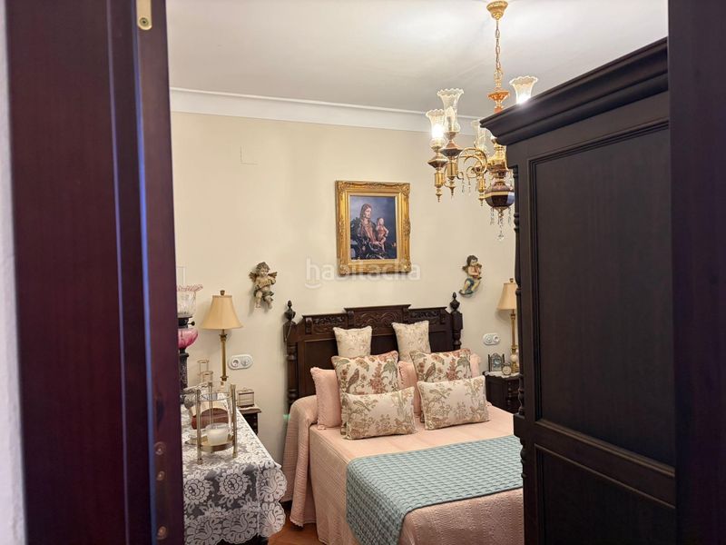 Foto f70ea03e-8ada-435f-9548-a0205614f5a5. Casa adossada a Lepe