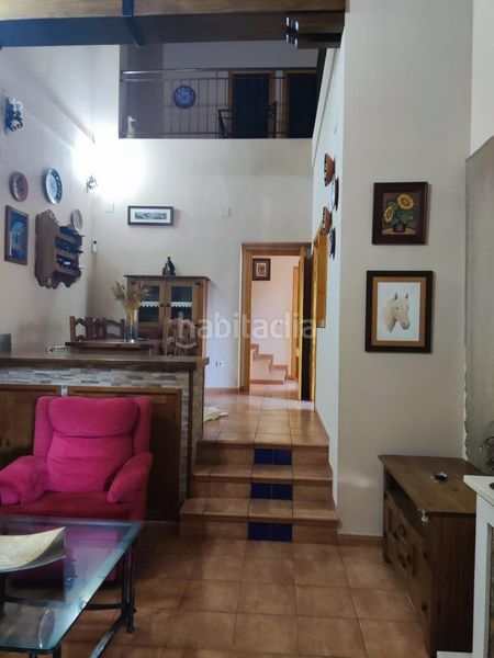 Foto bd95de5f-b021-4939-8f33-9d6e1820e9cc. Casa adossada amb calefacció aparcament piscina a Córdoba