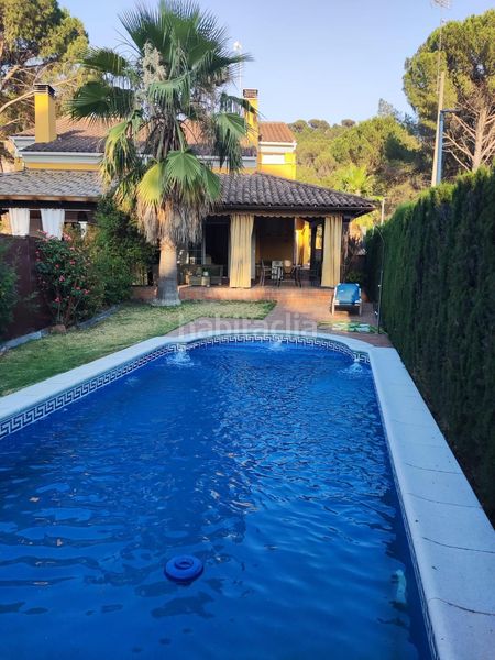 Foto f030eb47-3f2f-471d-90df-0cbe85460ac1. Casa adossada amb calefacció aparcament piscina a Córdoba