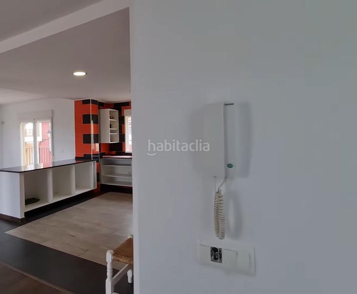 Foto 986458fa-2c87-4436-a98c-ab45978f9f16. Casa adossada a Ador
