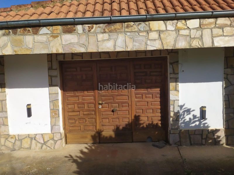 Foto ad394630-4bf0-4cdd-9c28-8bf0e8e2dc1c. Casa amb calefacció aparcament a Pozuelo del Páramo