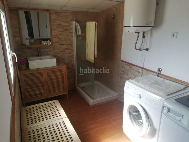 Foto b9fd5497-8527-4e1a-8d5d-5821fb8973cd. Casa amb calefacció a Flix